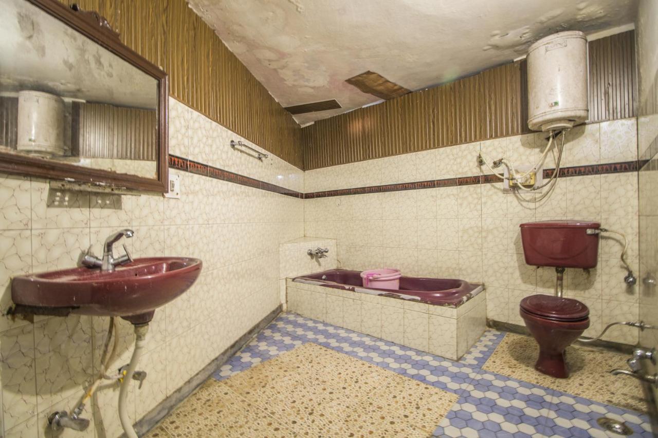 Holiday Plaza Hotel Dalhousie Exterior foto
